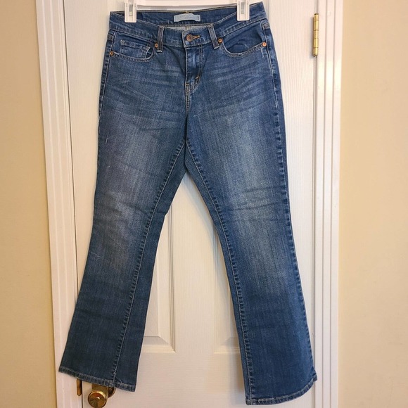 Levi's 515 Boot Cut Mid Rise Jeans Med Wash Back Pocket Detail, Womens Size 4S - Picture 3 of 10